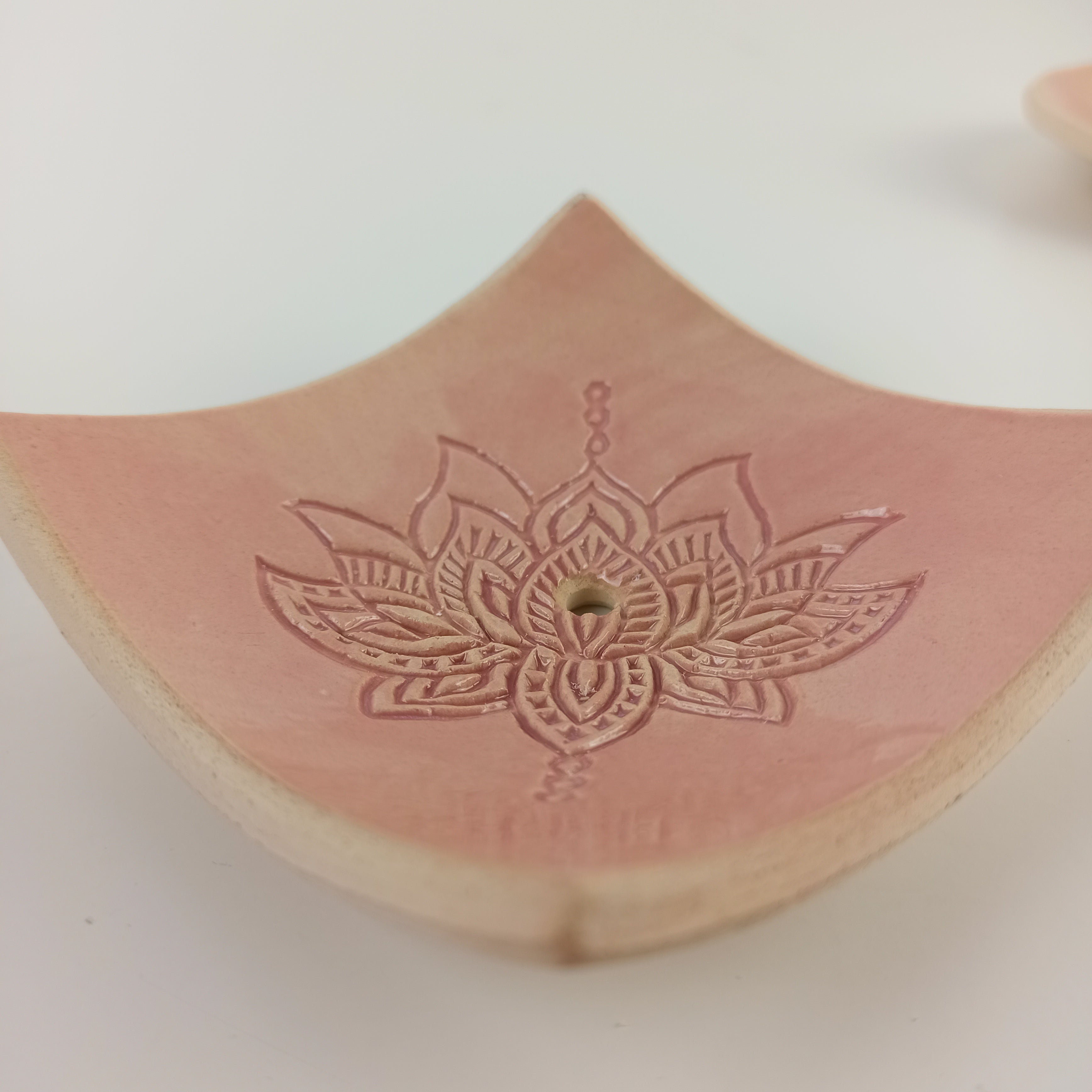 Seifenschale Keramik mit Ablauf Lotus Blume