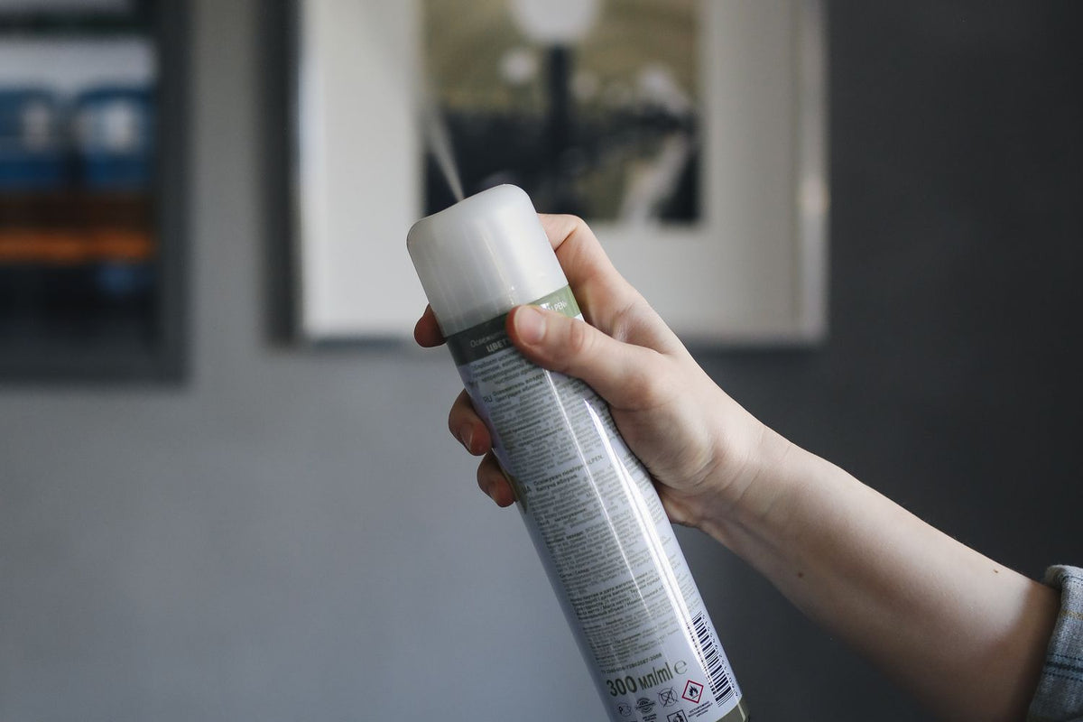 Deo-Spray in Nahaufnahme
